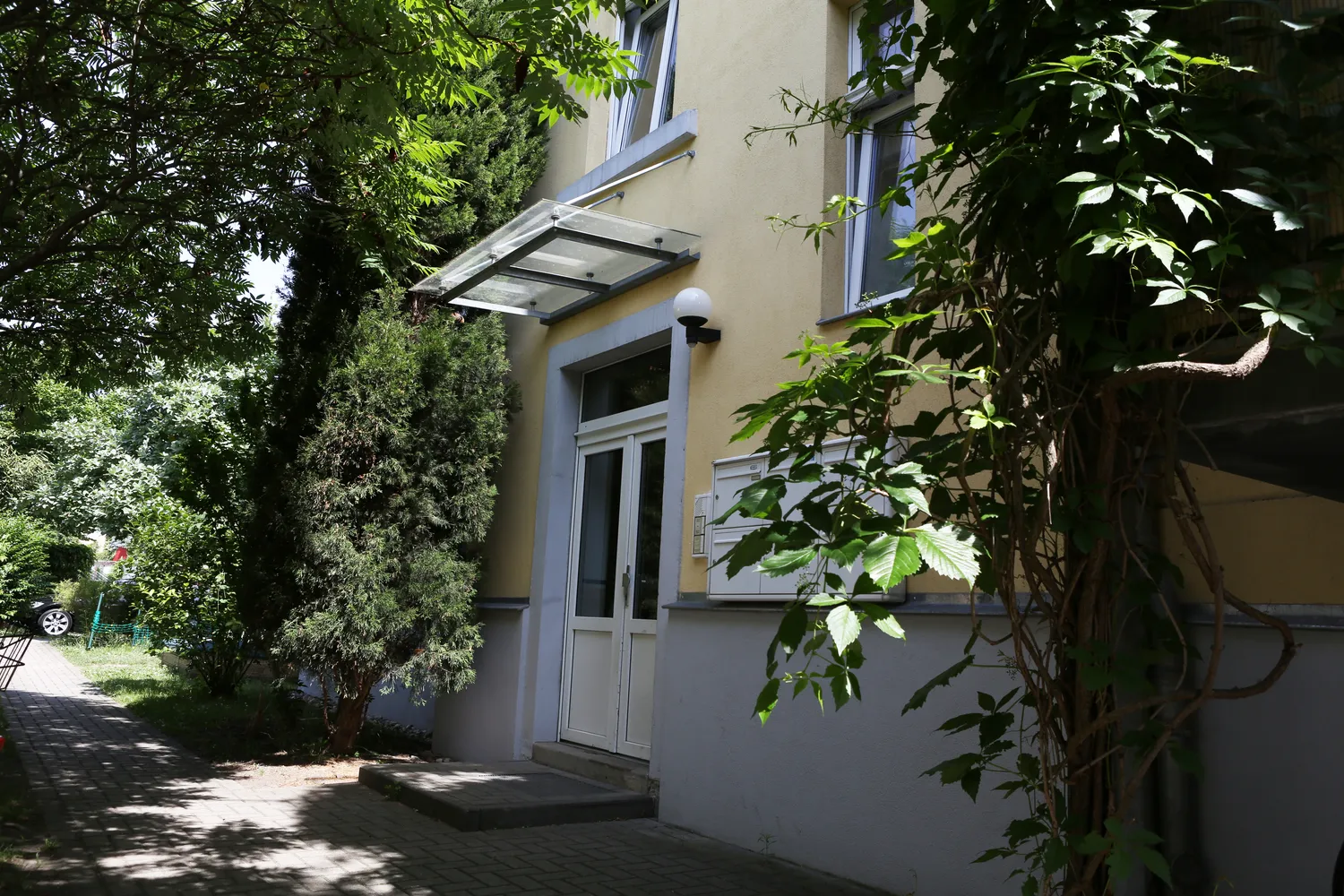 2 Zimmer Wohnung mit 66 m² in Dresden – Bild 12