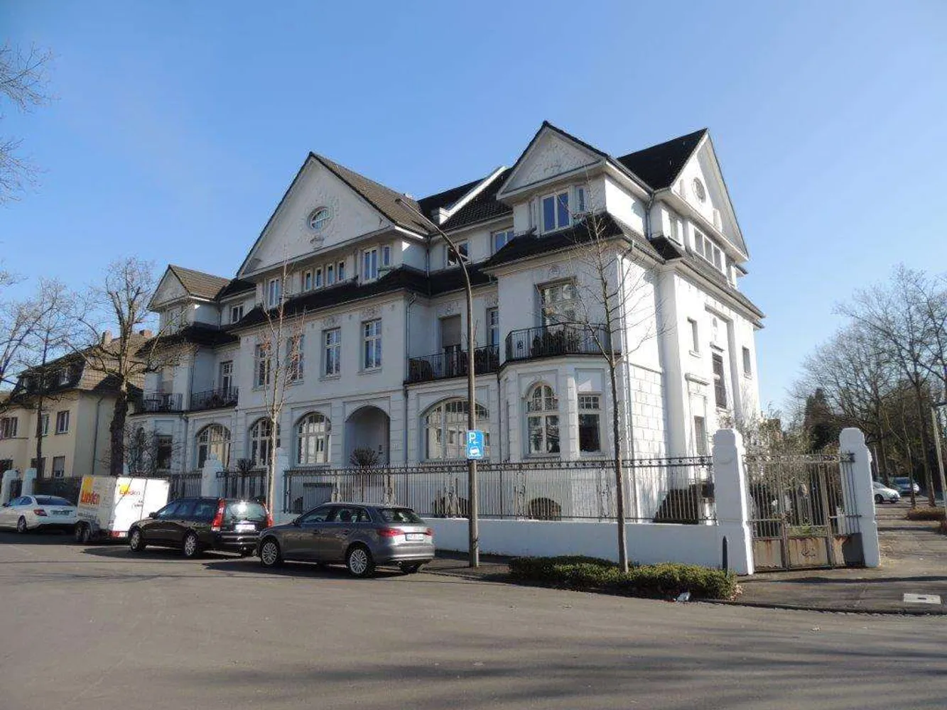 3 Zimmer Wohnung mit 160 m² in Bonn – Bild 1
