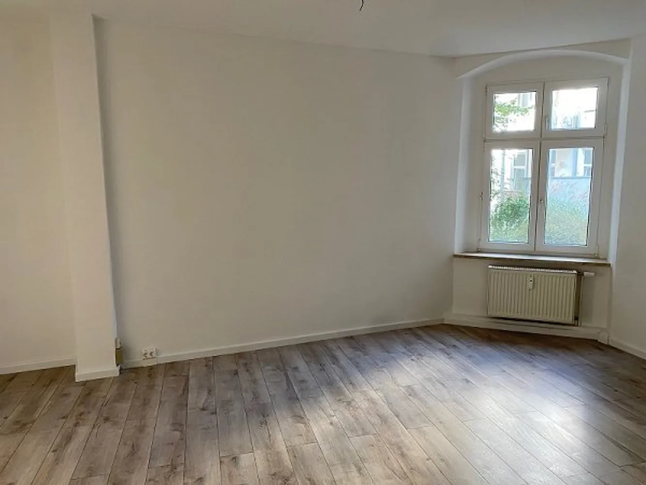 2 Zimmer Wohnung mit 74 m² in Magdeburg – Bild 2