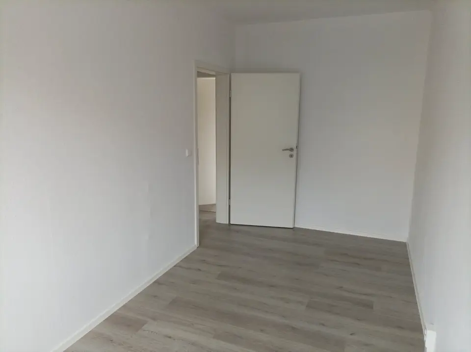 3 Zimmer Wohnung mit 61 m² in Halle (Saale) – Bild 8