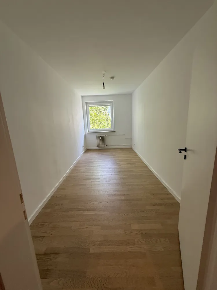 3 Zimmer Wohnung mit 98 m² in Hamburg – Bild 7