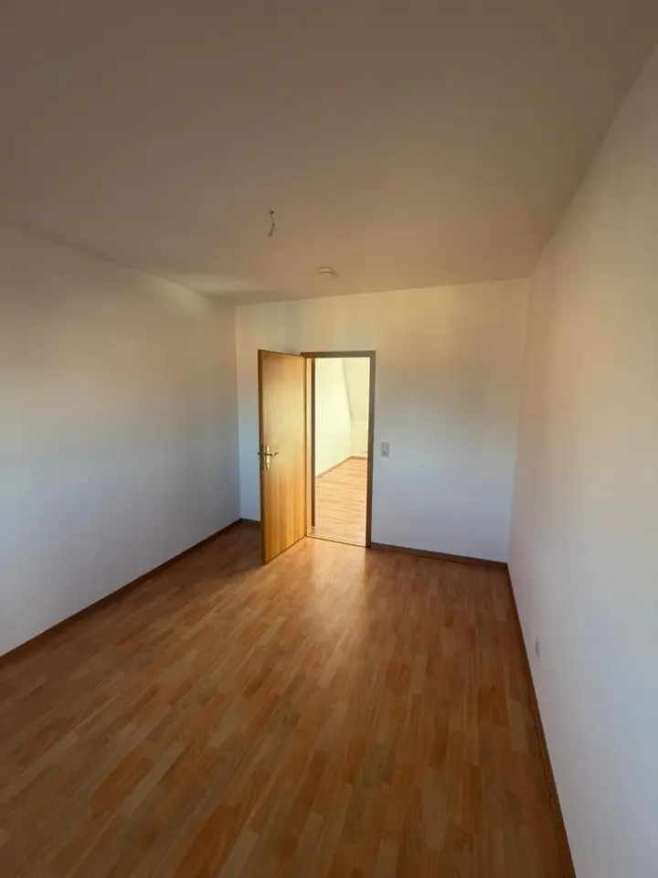 2 Zimmer Wohnung mit 39 m² in Altenburg – Bild 8