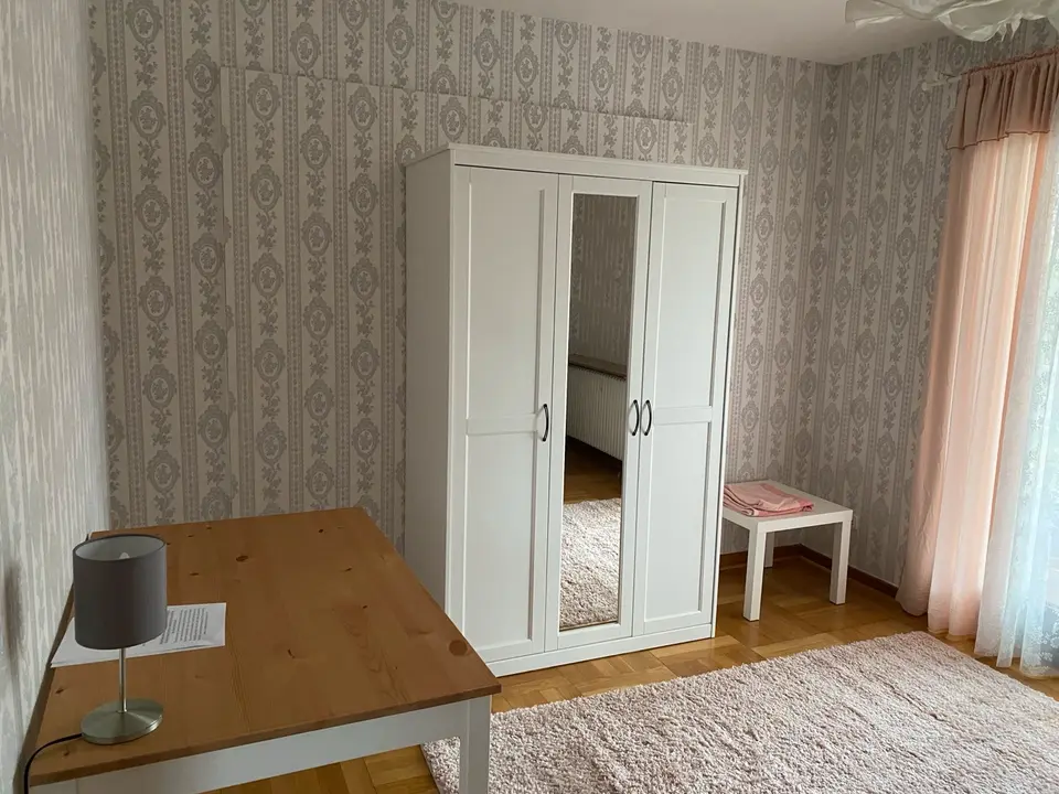WG-Zimmer mit 15 m² in Düren – Bild 2