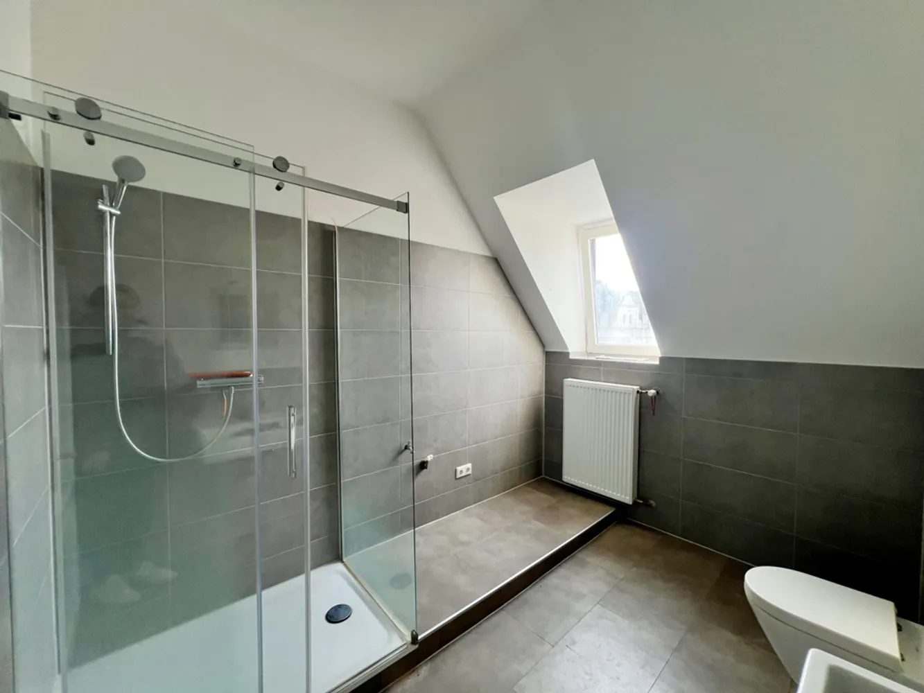 2 Zimmer Wohnung mit 80 m² in Mönchengladbach – Bild 7