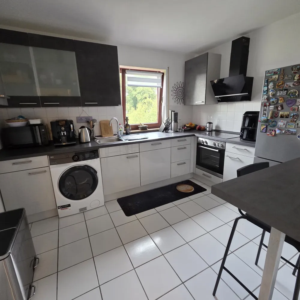 2 Zimmer Wohnung mit 81 m² in Köln – Bild 3