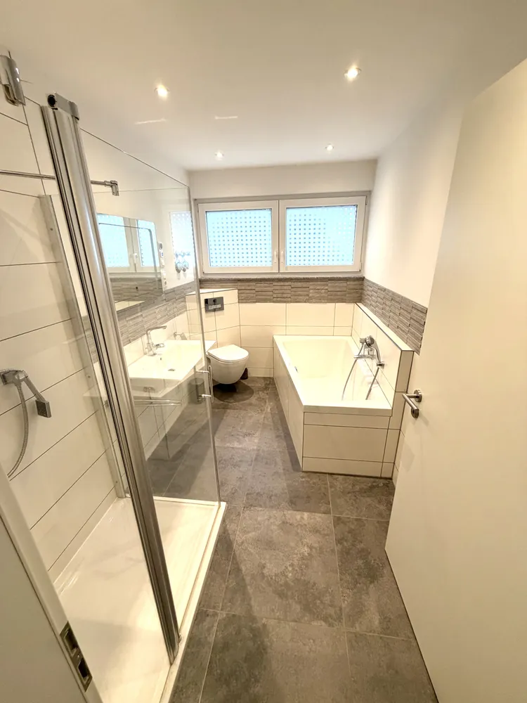 4 Zimmer Wohnung mit 80 m² in Worms – Bild 1