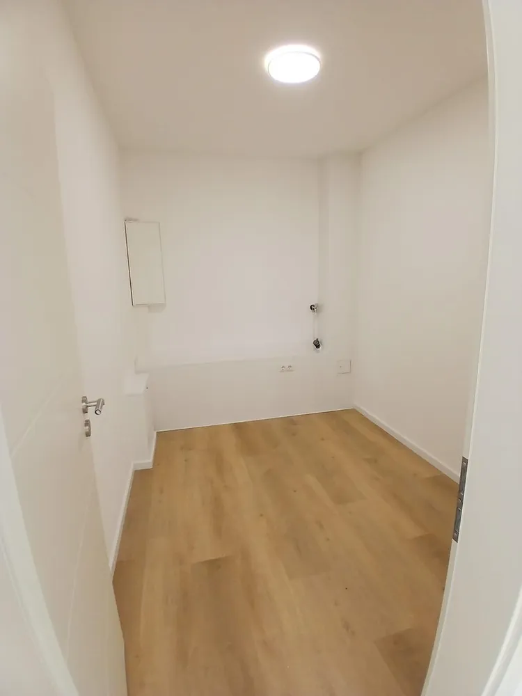 2 Zimmer Wohnung mit 74 m² in Hamburg – Bild 11