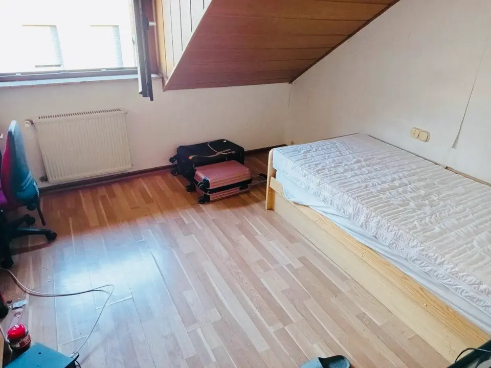 WG-Zimmer mit 15 m² in Düren – Bild 1