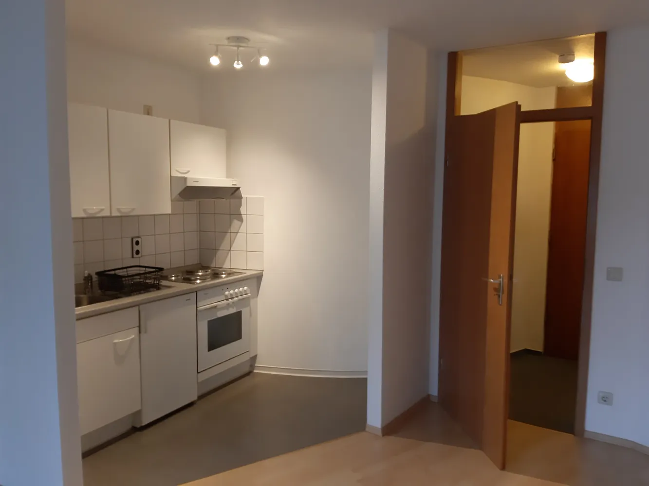 1 Zimmer Wohnung mit 28 m² in Tübingen – Bild 1