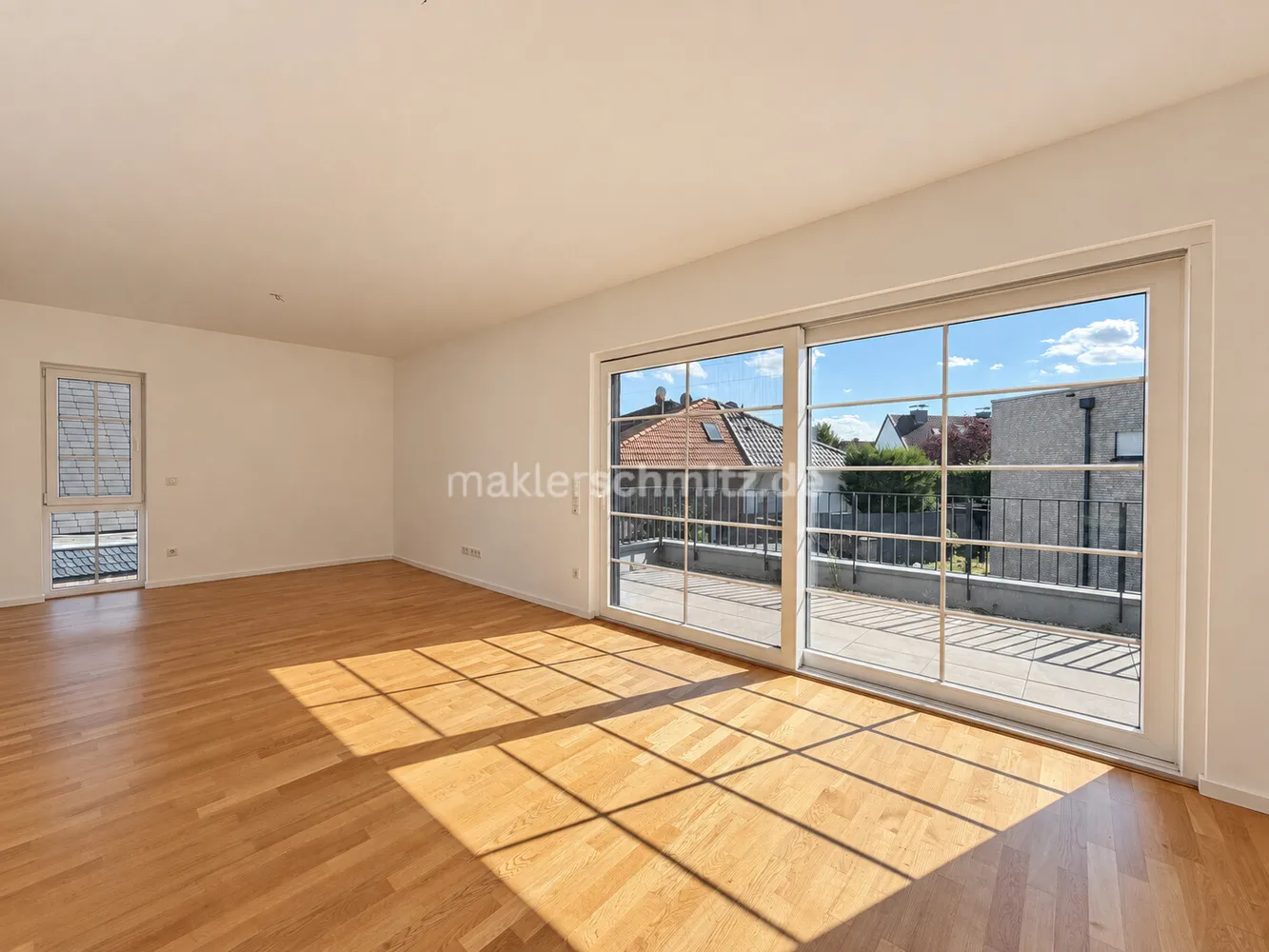 4 Zimmer Wohnung mit 136 m² in Mönchengladbach – Bild 2