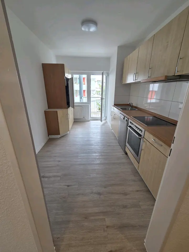 WG-Zimmer mit 84 m² in Leverkusen – Bild 3