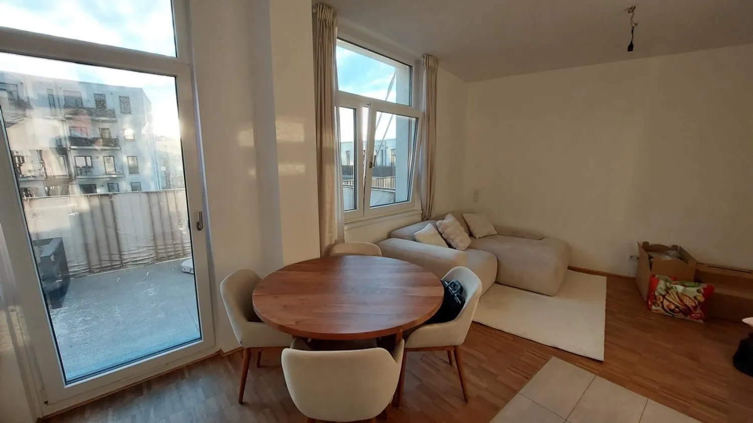 2 Zimmer Wohnung mit 58 m² in Düsseldorf – Bild 1