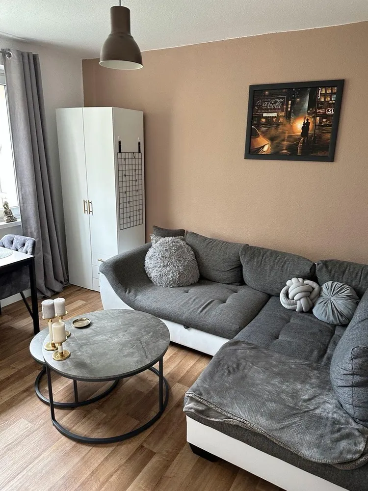 2 Zimmer Wohnung mit 58 m² in Berlin – Bild 1