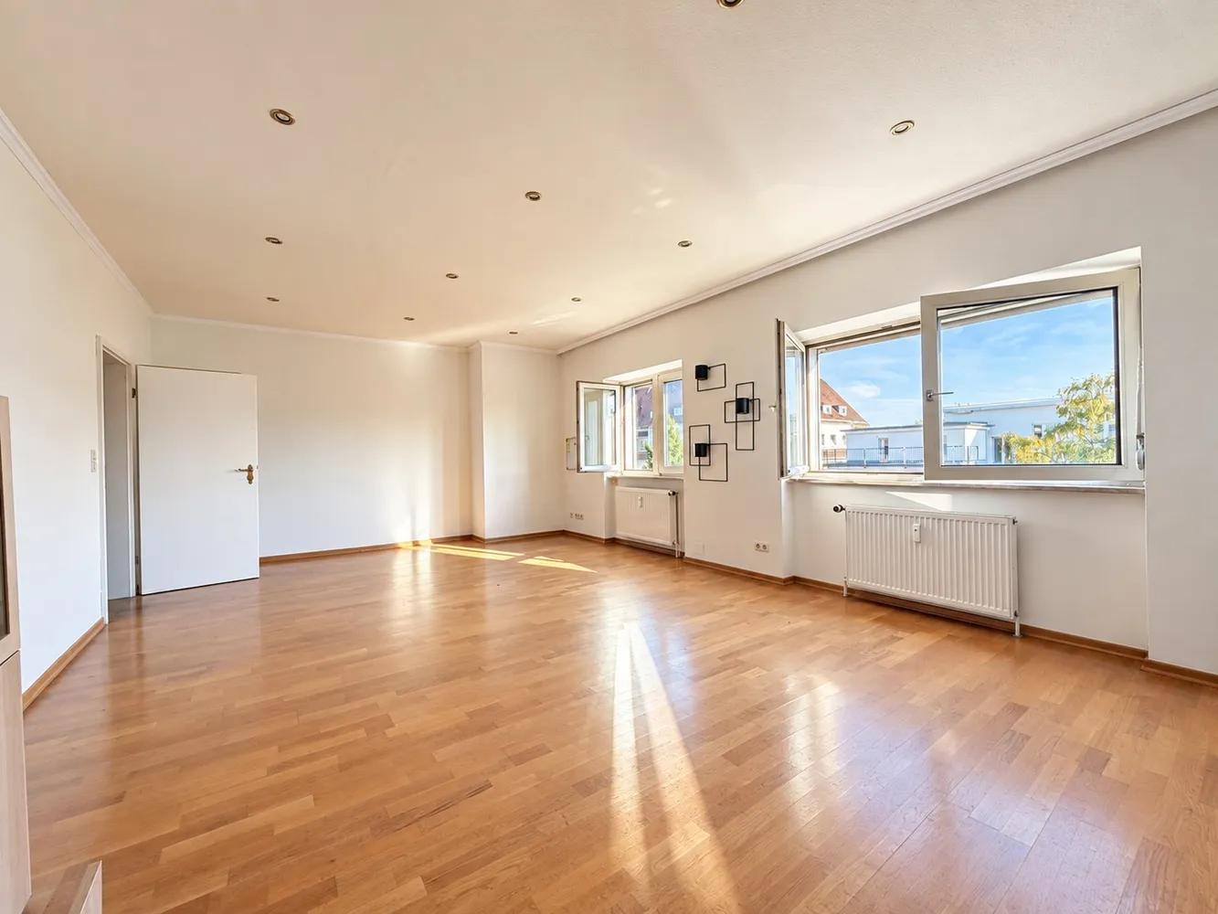 2 Zimmer Wohnung mit 69 m² in Frankfurt am Main – Bild 1