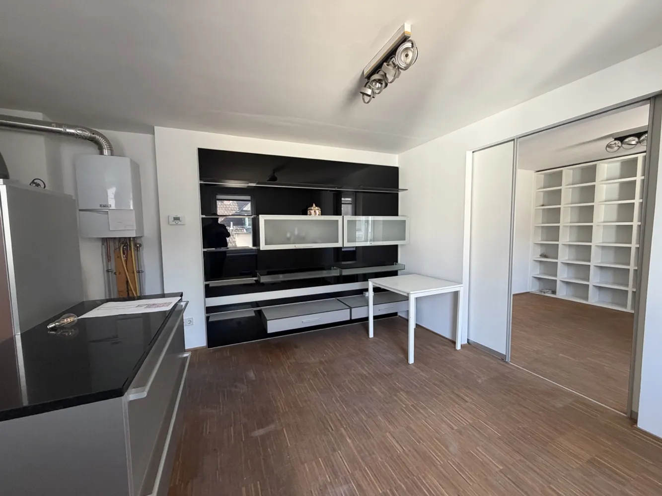 2 Zimmer Wohnung mit 43 m² in Wiesbaden – Bild 1