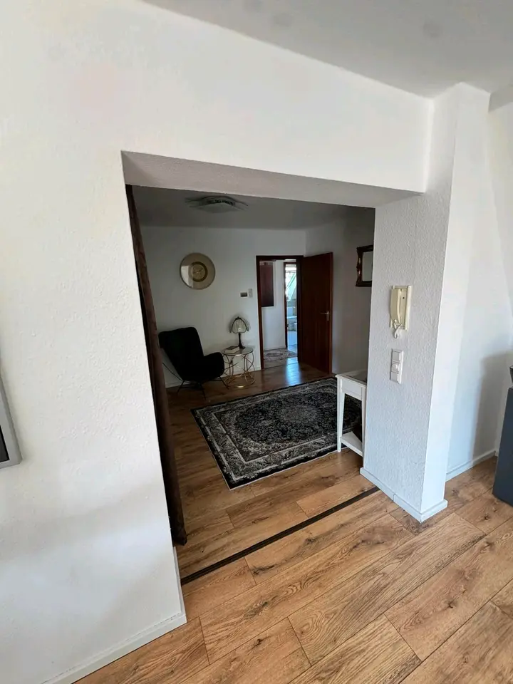 5 Zimmer Wohnung mit 140 m² in Detmold – Bild 5