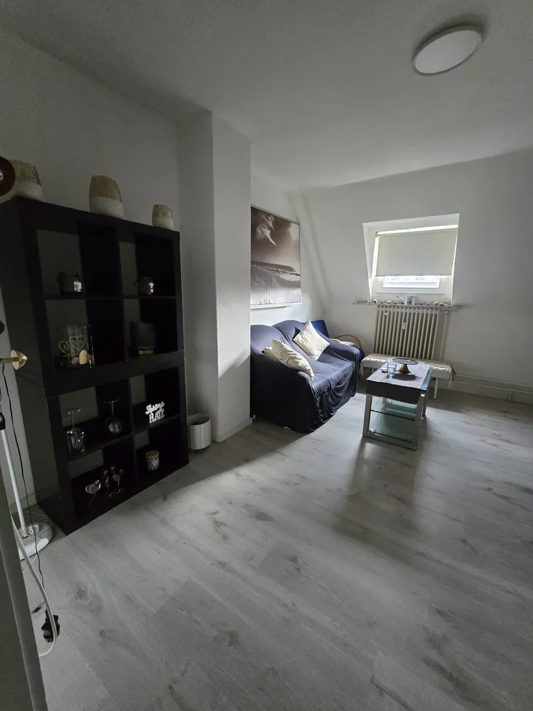 2 Zimmer Wohnung mit 55 m² in Köln – Bild 2