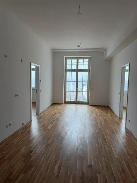 4 room apartment with 120 m² in Chemnitz – Photo 1