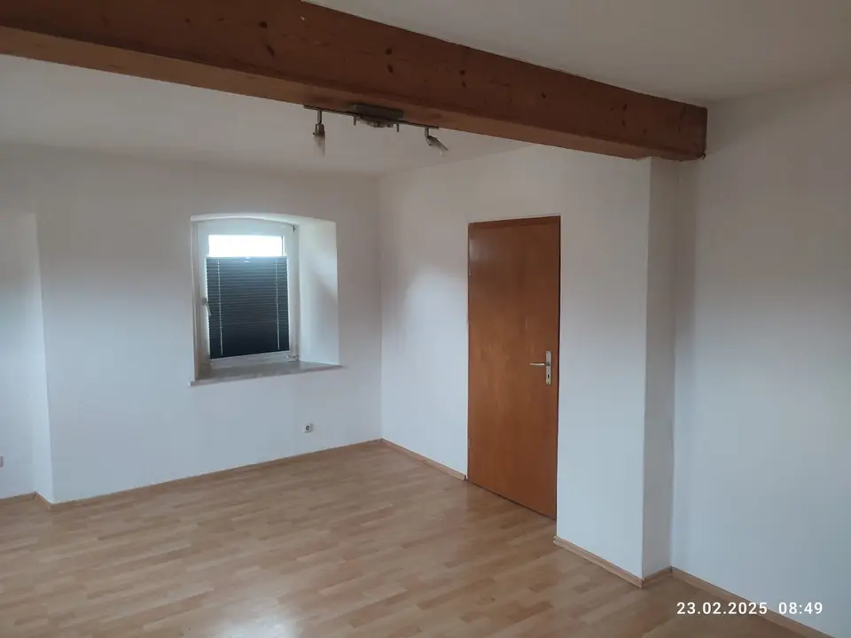 1 Zimmer Wohnung mit 140 m² in Hof – Bild 5