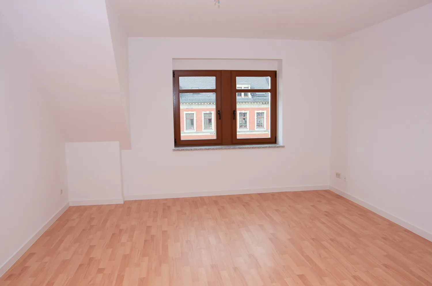 5 Zimmer Wohnung mit 93 m² in Chemnitz – Bild 9
