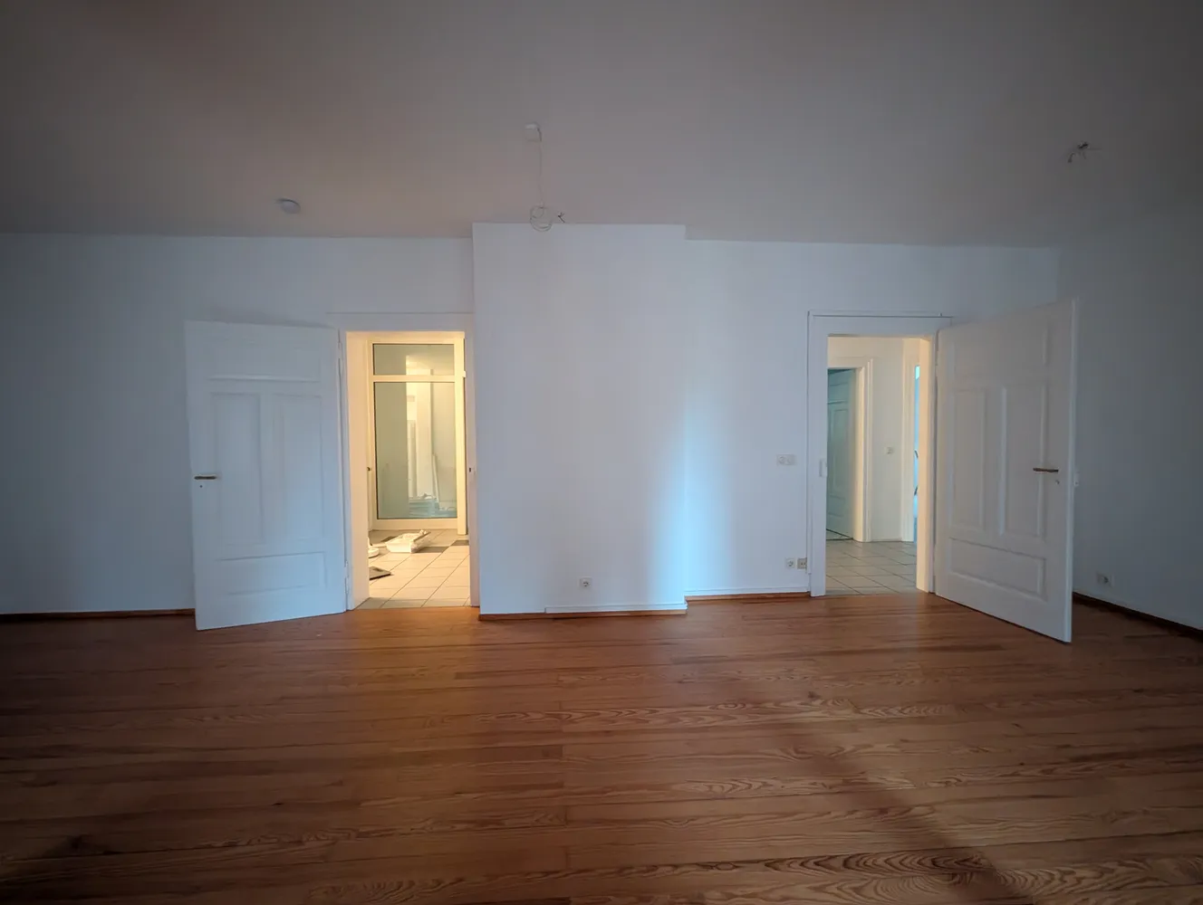 6 Zimmer Wohnung mit 200 m² in Saarbrücken – Bild 12