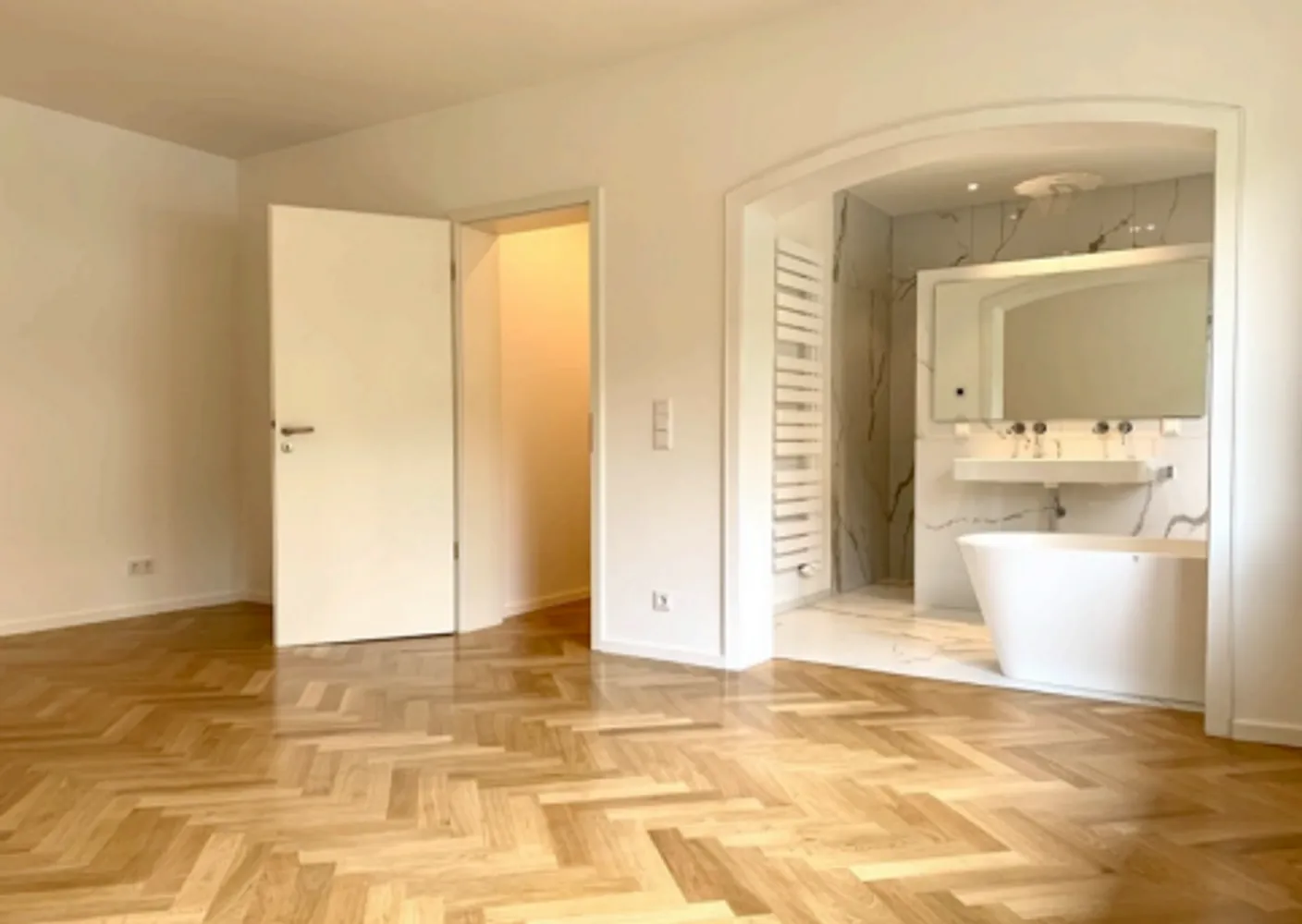 5 Zimmer Wohnung mit 176 m² in Frankfurt am Main – Bild 7