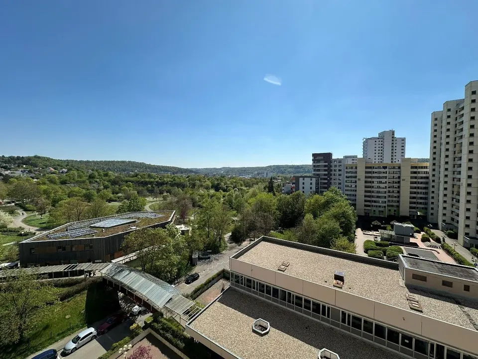 5 Zimmer Wohnung mit 133 m² in Leonberg – Bild 4