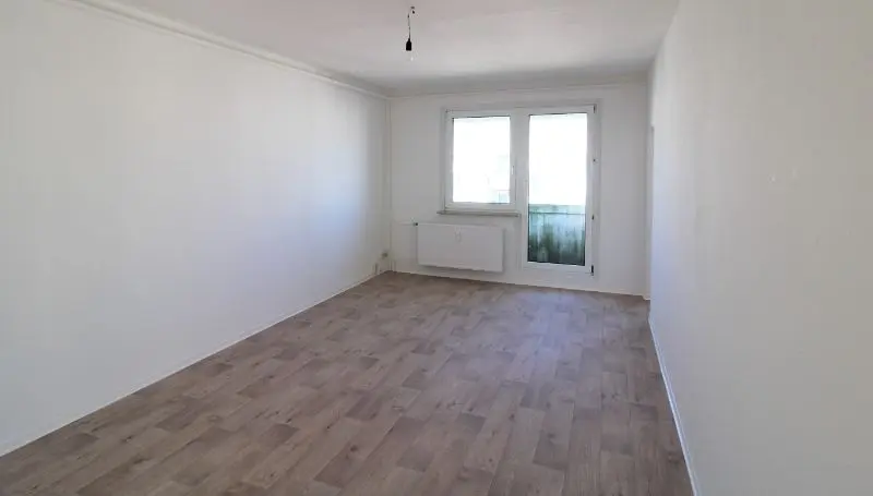 4 Zimmer Wohnung mit 72 m² in Schwerin – Bild 1