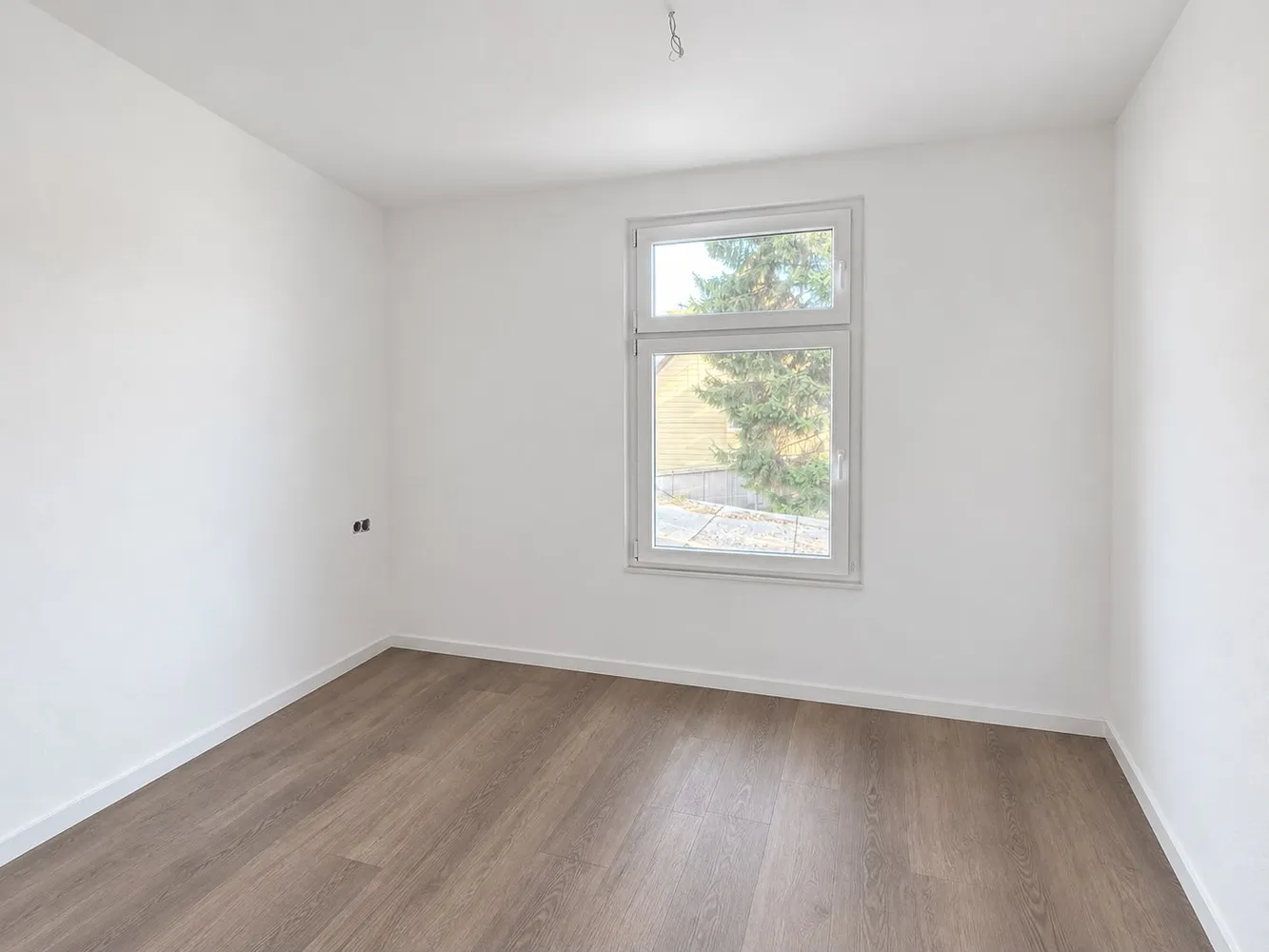4 Zimmer Wohnung mit 94 m² in Wuppertal – Bild 2