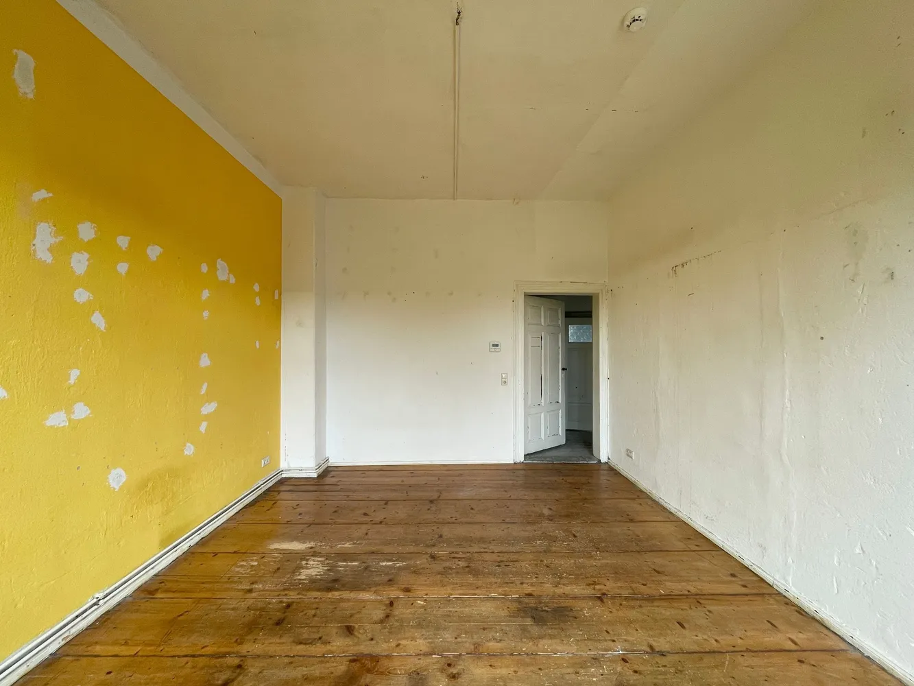 3 Zimmer Wohnung mit 97 m² in Halle (Saale) – Bild 2