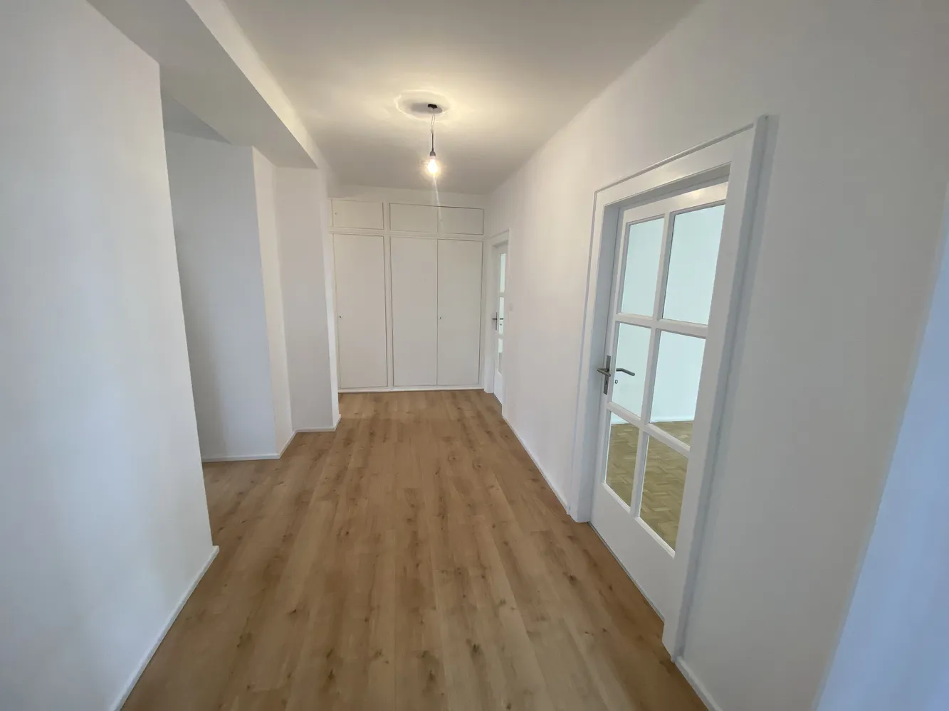 3 Zimmer Wohnung mit 118 m² in Wiesbaden – Bild 4