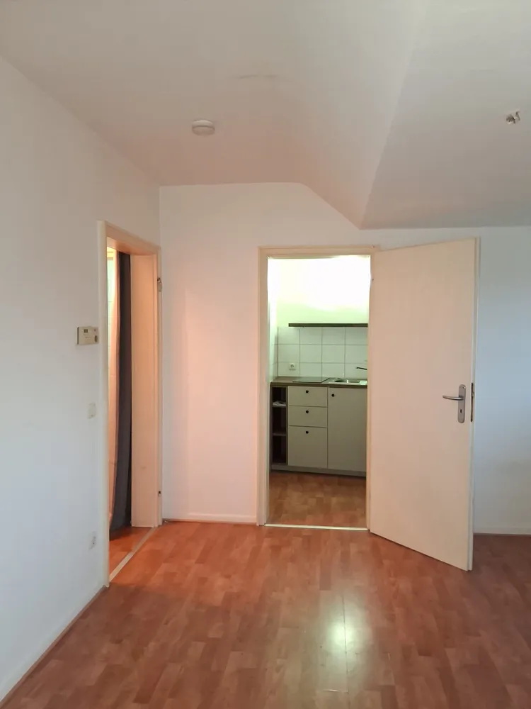 1 Zimmer Wohnung mit 30 m² in Mönchengladbach – Bild 3