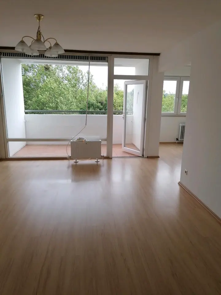 4 Zimmer Wohnung mit 114 m² in Bietigheim-Bissingen – Bild 2
