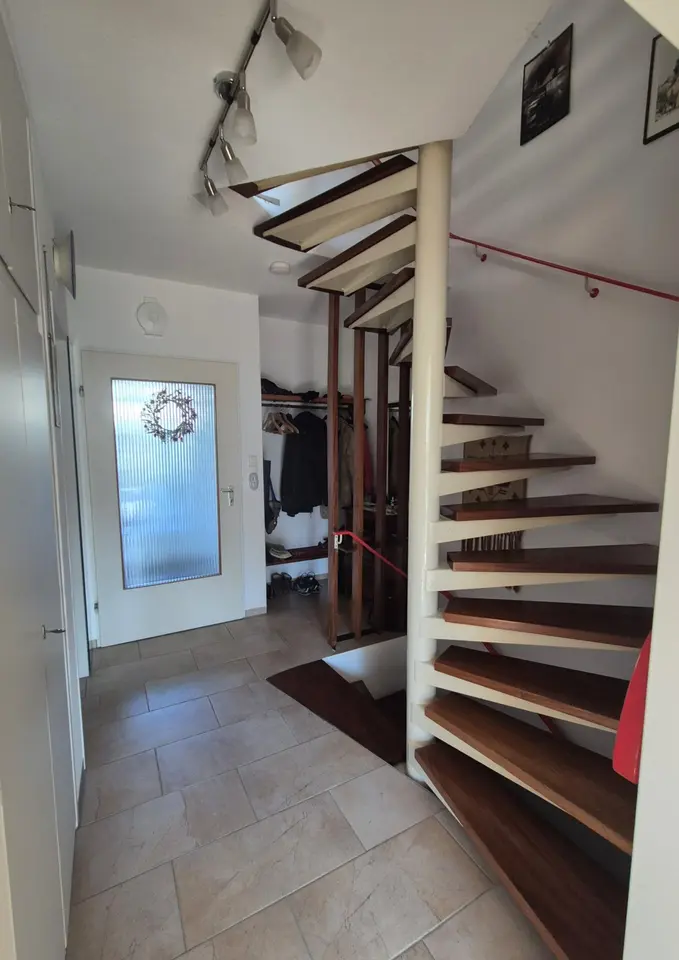 6 Zimmer Haus mit 135 m² in Erlangen – Bild 6