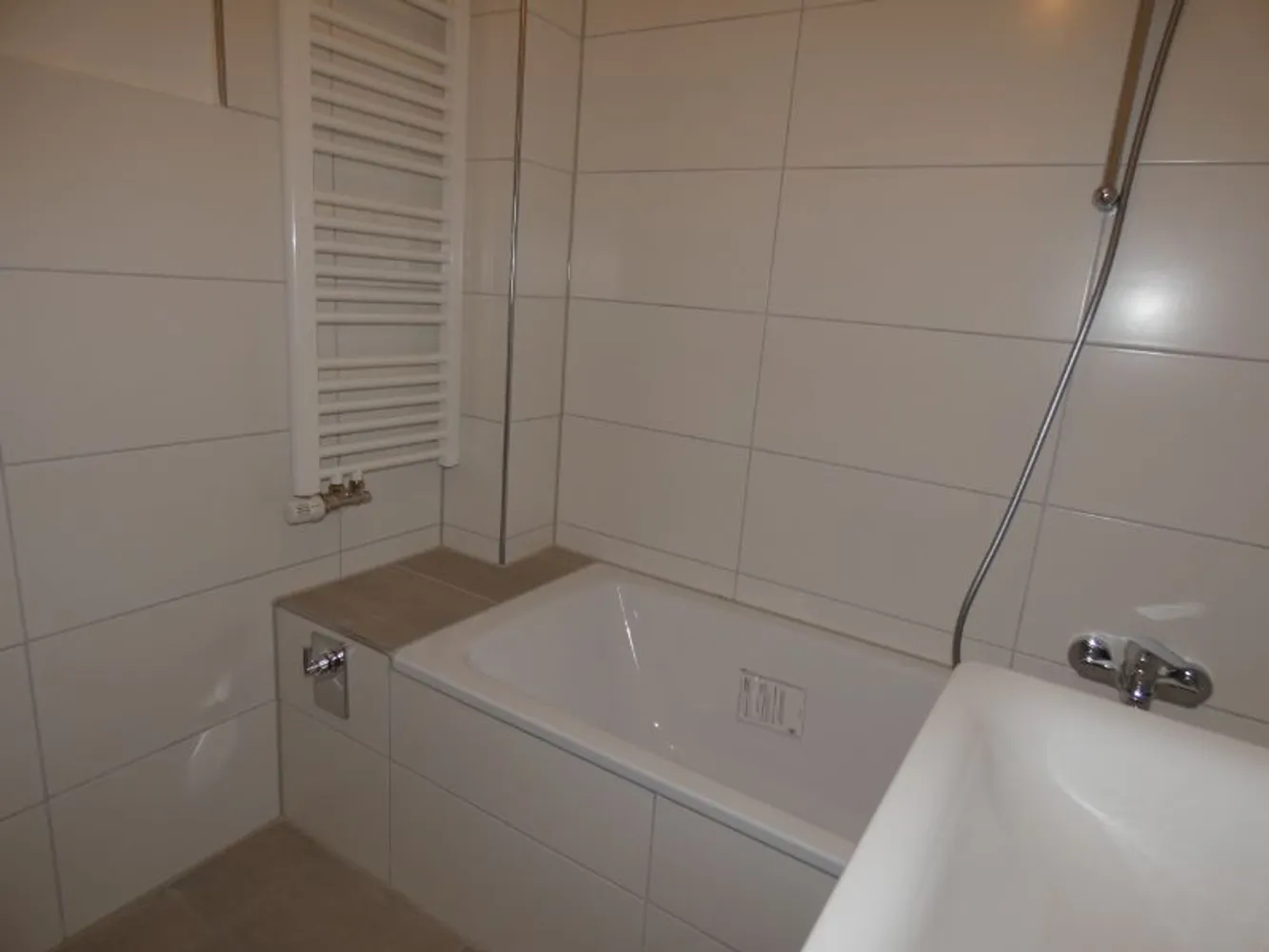 3 Zimmer Wohnung mit 80 m² in Duisburg – Bild 4