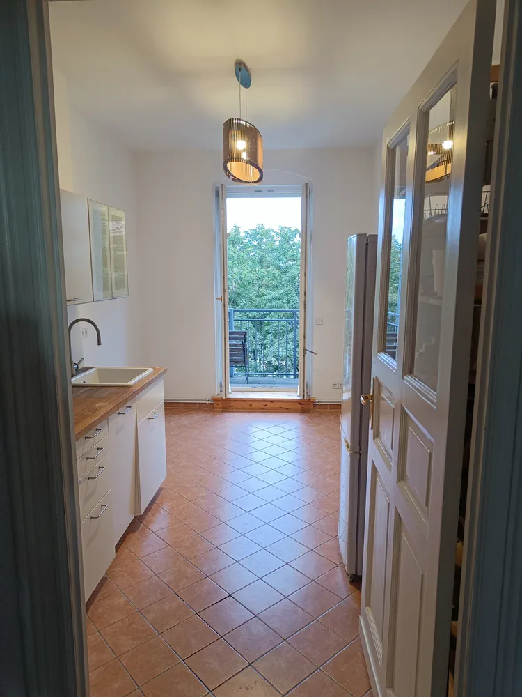 2 Zimmer Wohnung mit 80 m² in Berlin – Bild 4