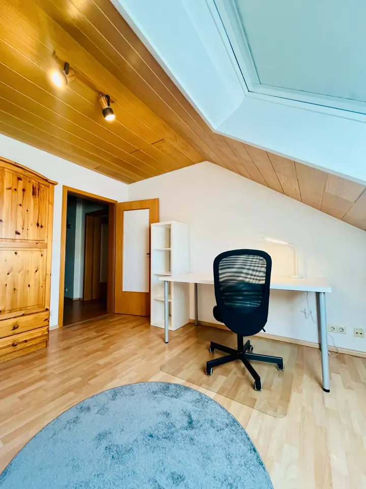 WG-Zimmer mit 10 m² in Karlsruhe – Bild 5