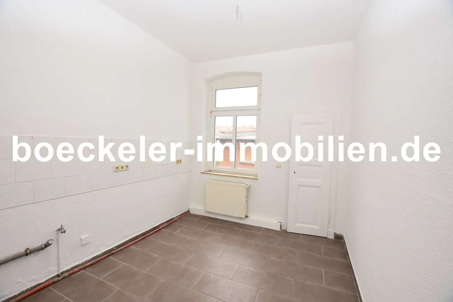 5 Zimmer Wohnung mit 112 m² in Weißenfels – Bild 4