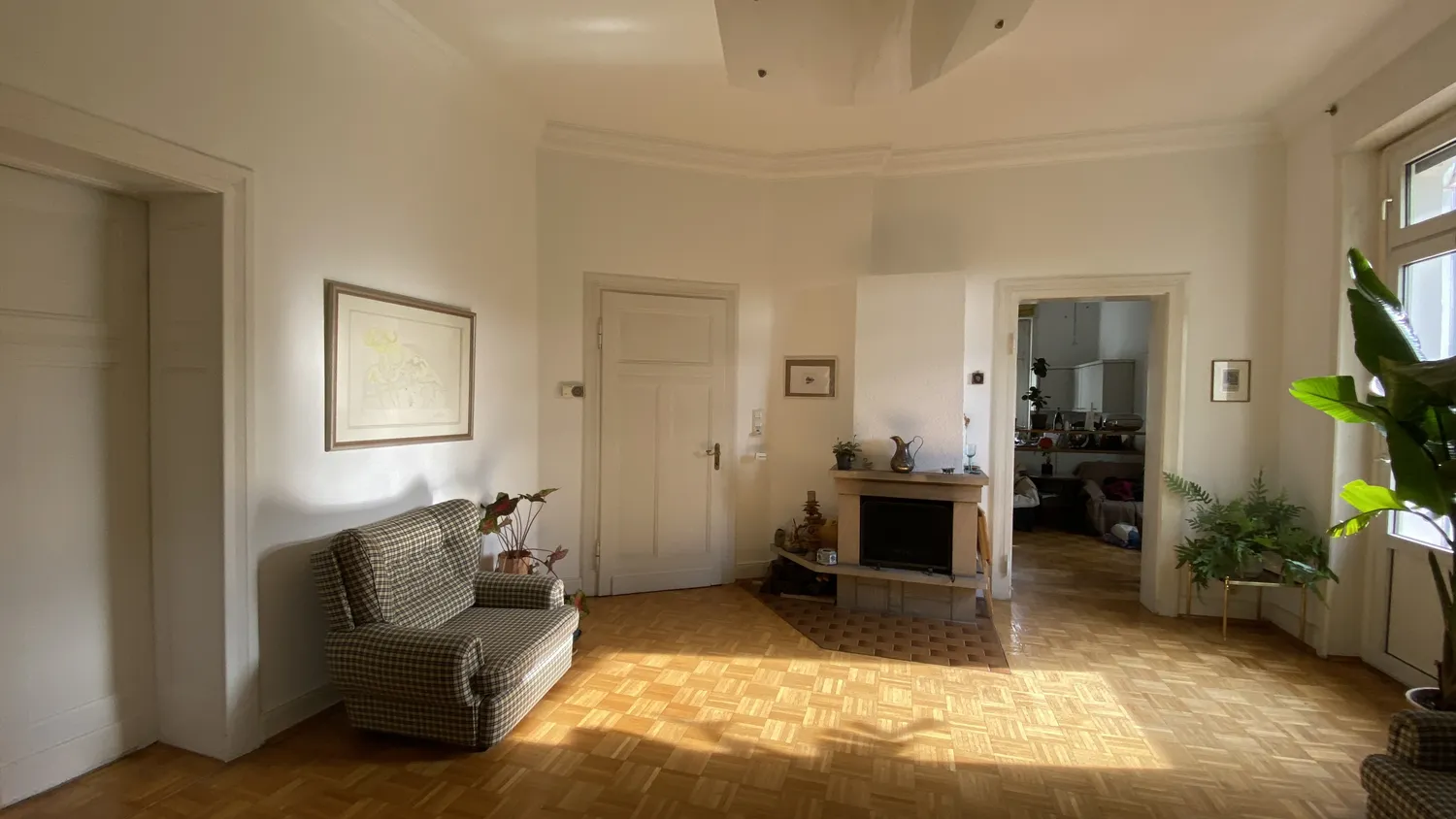 2 Zimmer Wohnung mit 93 m² in Wiesbaden – Bild 1