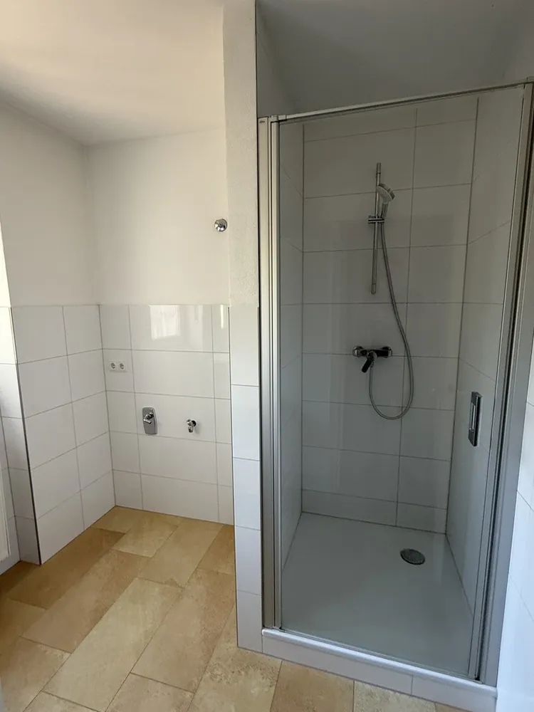 4 Zimmer Wohnung mit 109 m² in Regensburg – Bild 2