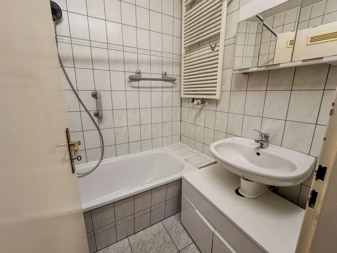 2 room apartment with 57 m² in Frankfurt am Main – Photo 6
