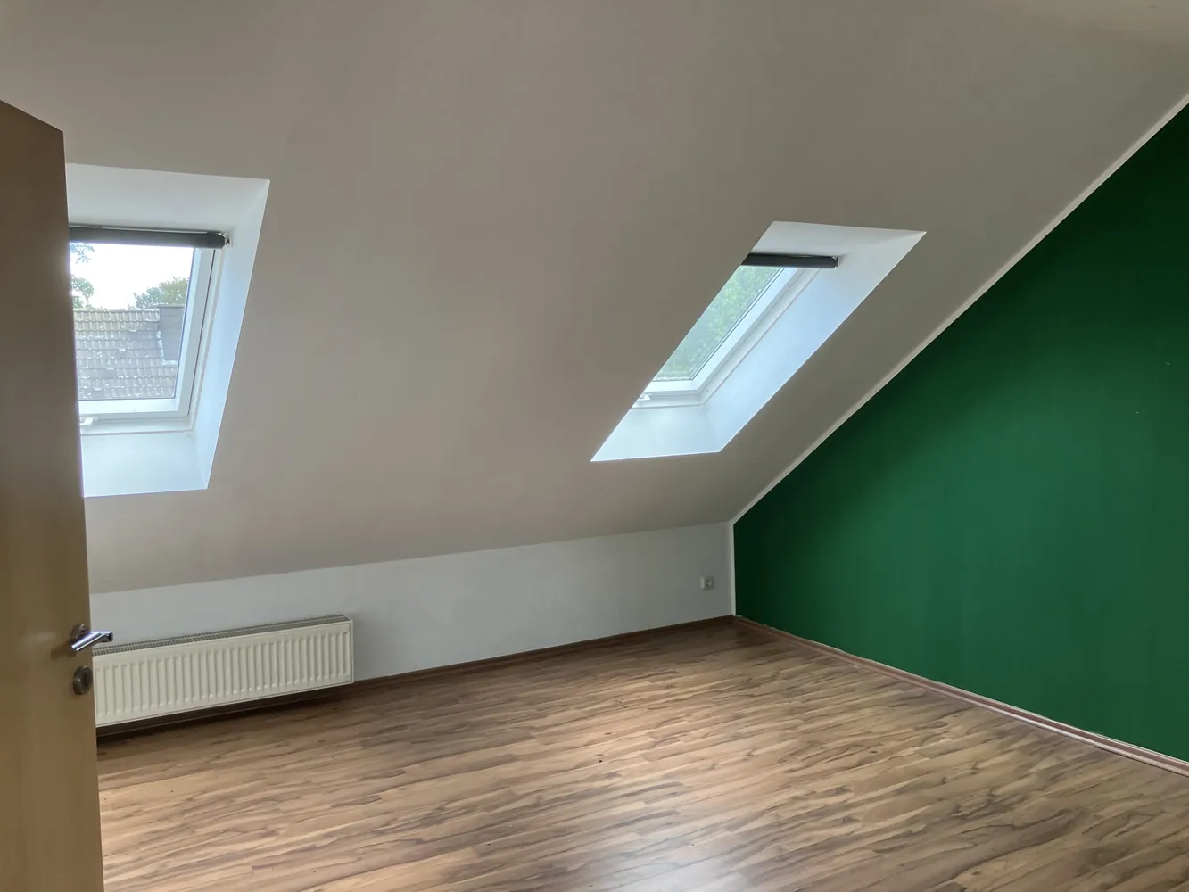 4 Zimmer Wohnung mit 120 m² in Oberhausen – Bild 1