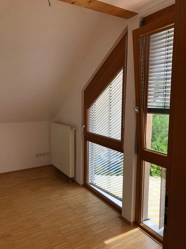 6 Zimmer Wohnung mit 130 m² in Mannheim – Bild 2