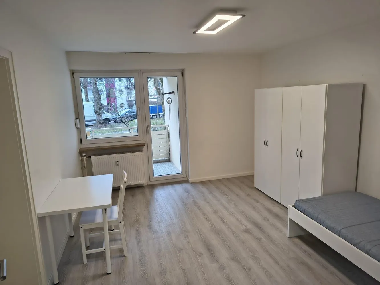 Shared room with 50 m² in Munich – Photo 1