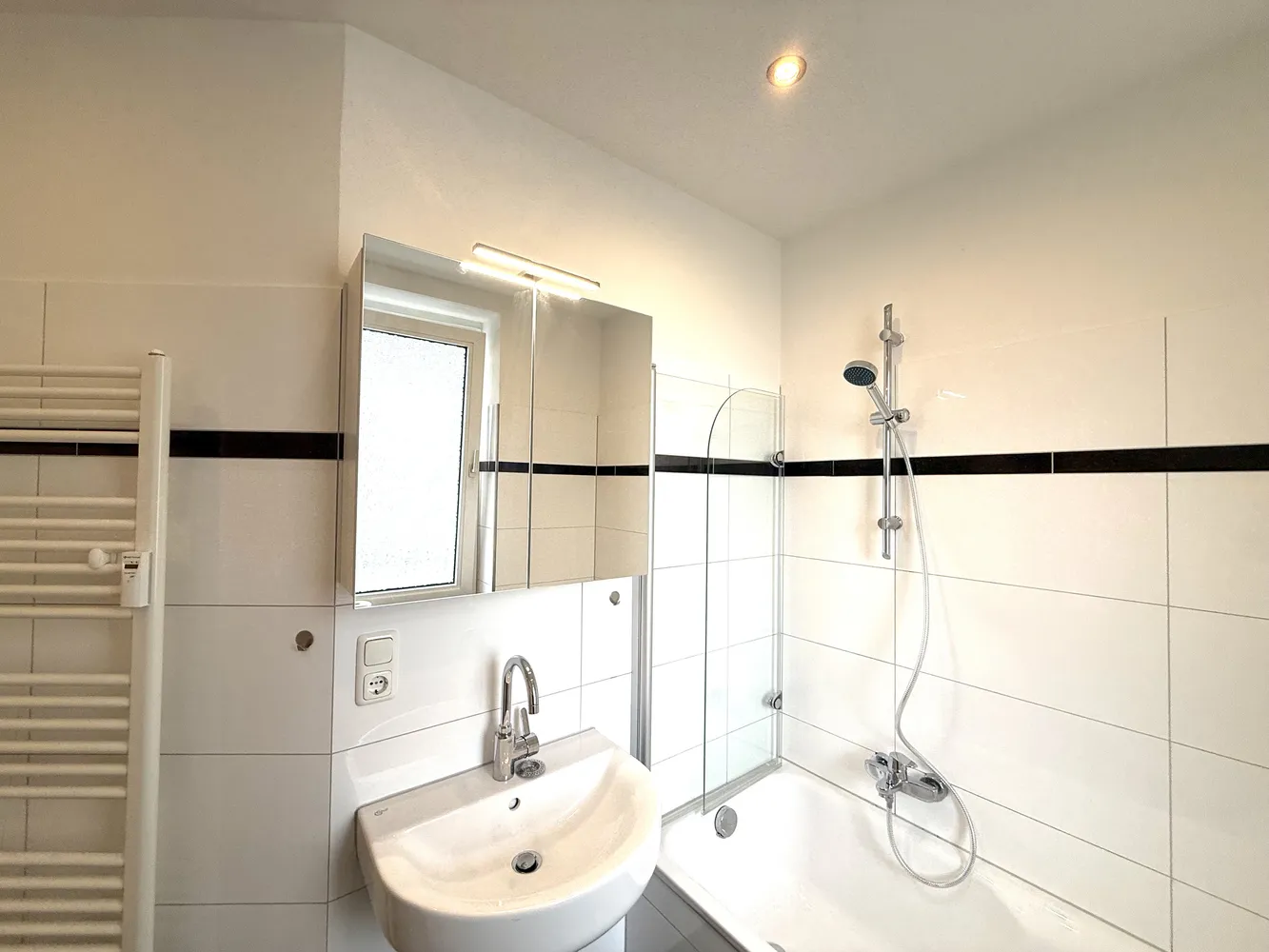 2 Zimmer Wohnung mit 75 m² in Essen – Bild 2