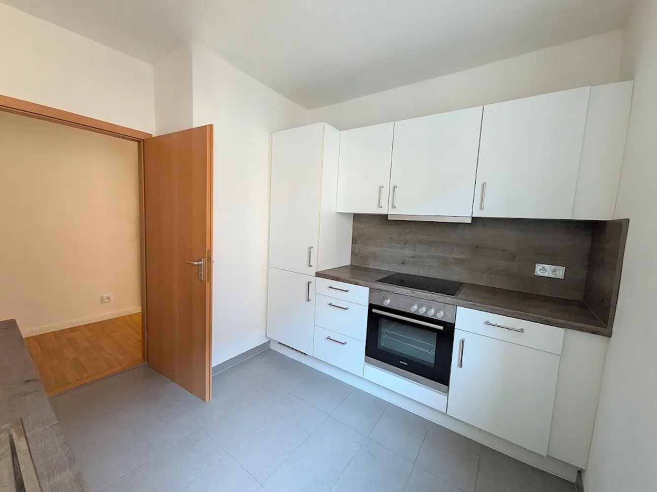 2 Zimmer Wohnung mit 51 m² in Rostock – Bild 3