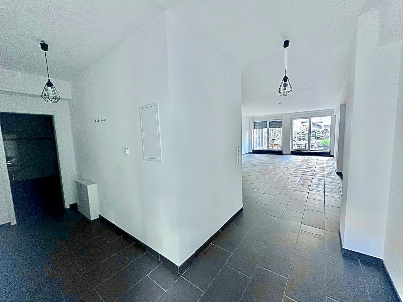 5 Zimmer Wohnung mit 180 m² in Duisburg – Bild 3