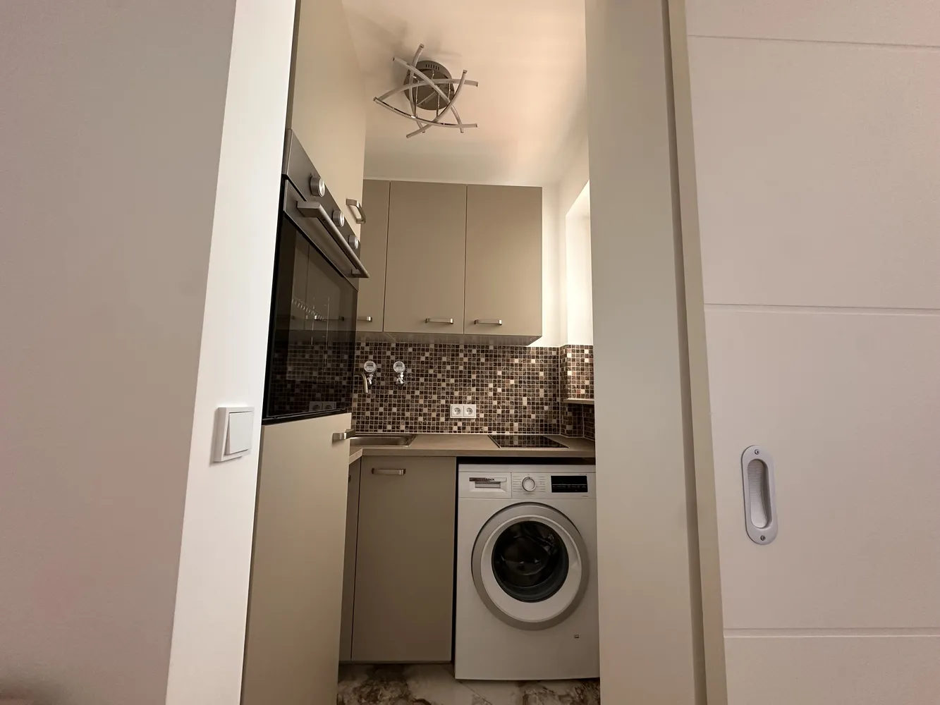 1 Zimmer Wohnung mit 32 m² in Frankfurt am Main – Bild 3