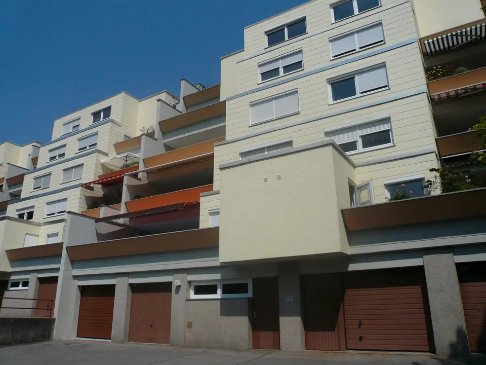 3 Zimmer Wohnung mit 81 m² in Deggendorf – Bild 2