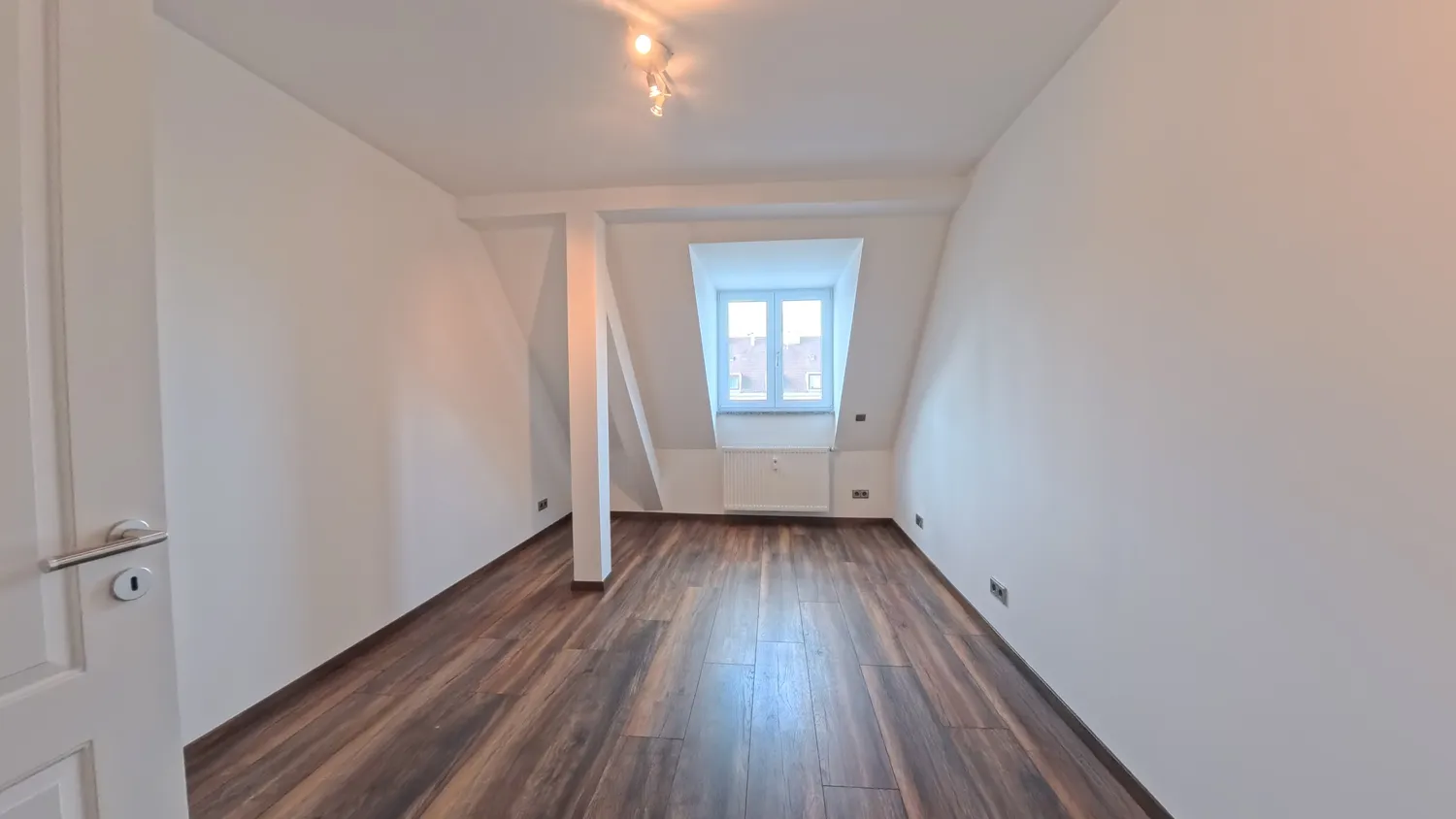 3 Zimmer Wohnung mit 111 m² in München – Bild 9